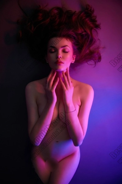 Laura - +36 20 969 5937 - mellszex foto